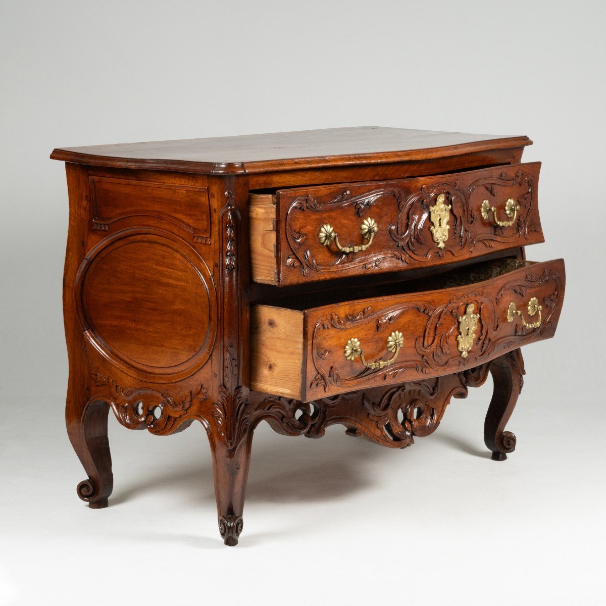 Provencal Chest Of Drawers In Walnut Eighteenth Century-photo-3