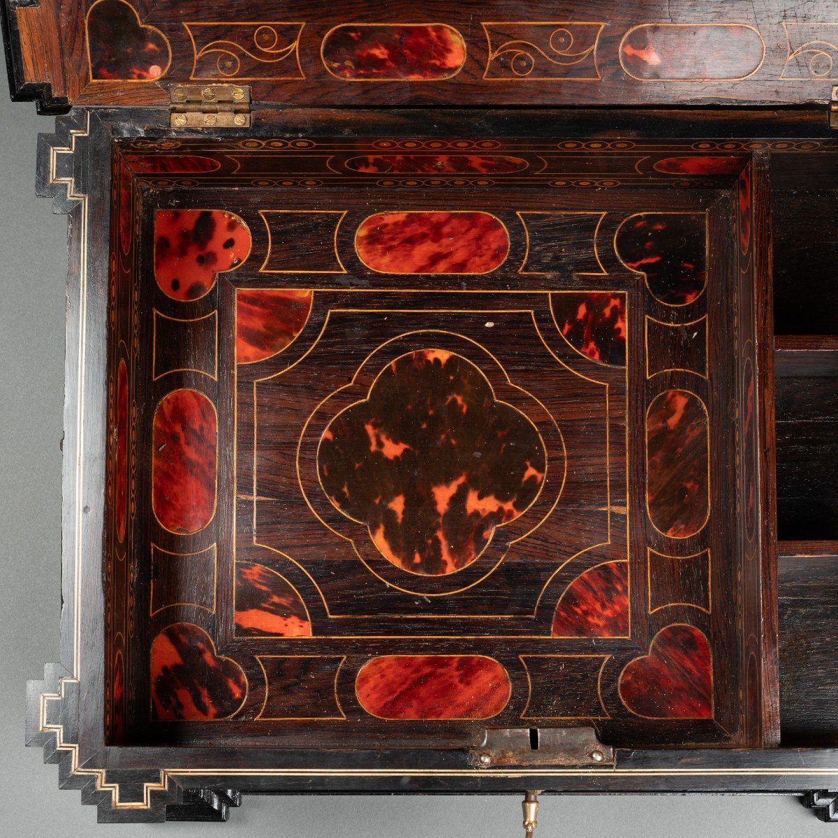 Coffret  Epoque Fin XVIIe Siècle Début XVIIIe Siècle-photo-5