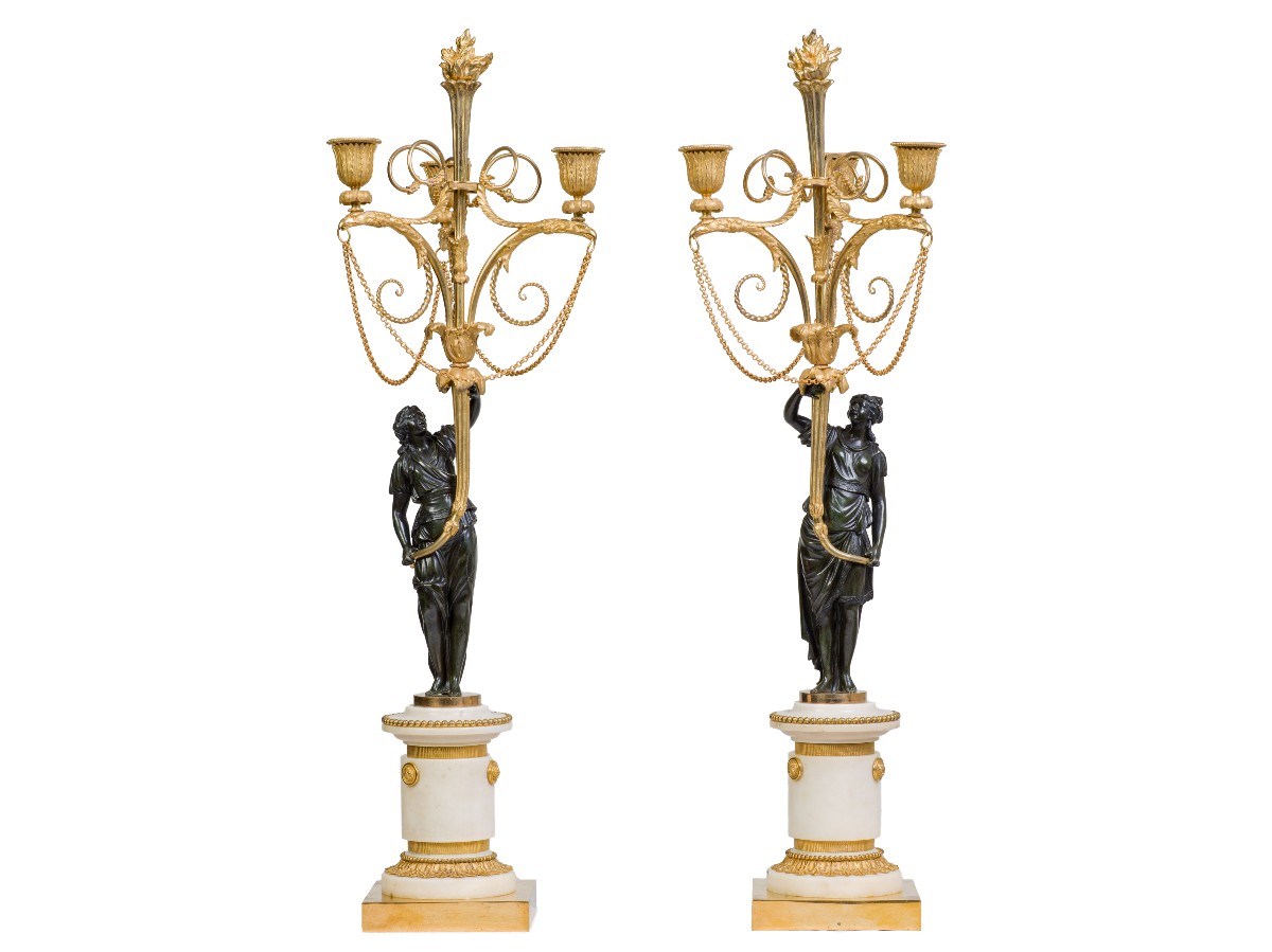 Paire de candélabres en bronze patiné et doré   Epoque Louis XVI