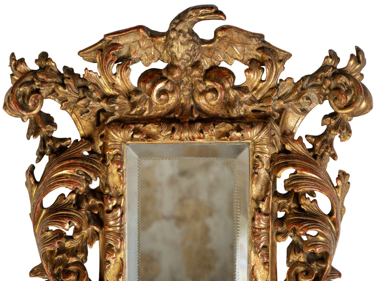 Miroir Italien en bois doré du XVIIe siècle.-photo-2