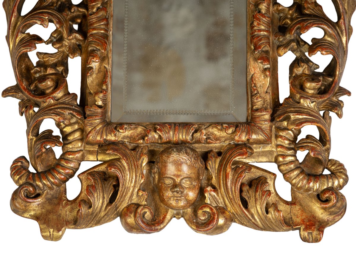 Miroir Italien en bois doré du XVIIe siècle.-photo-3