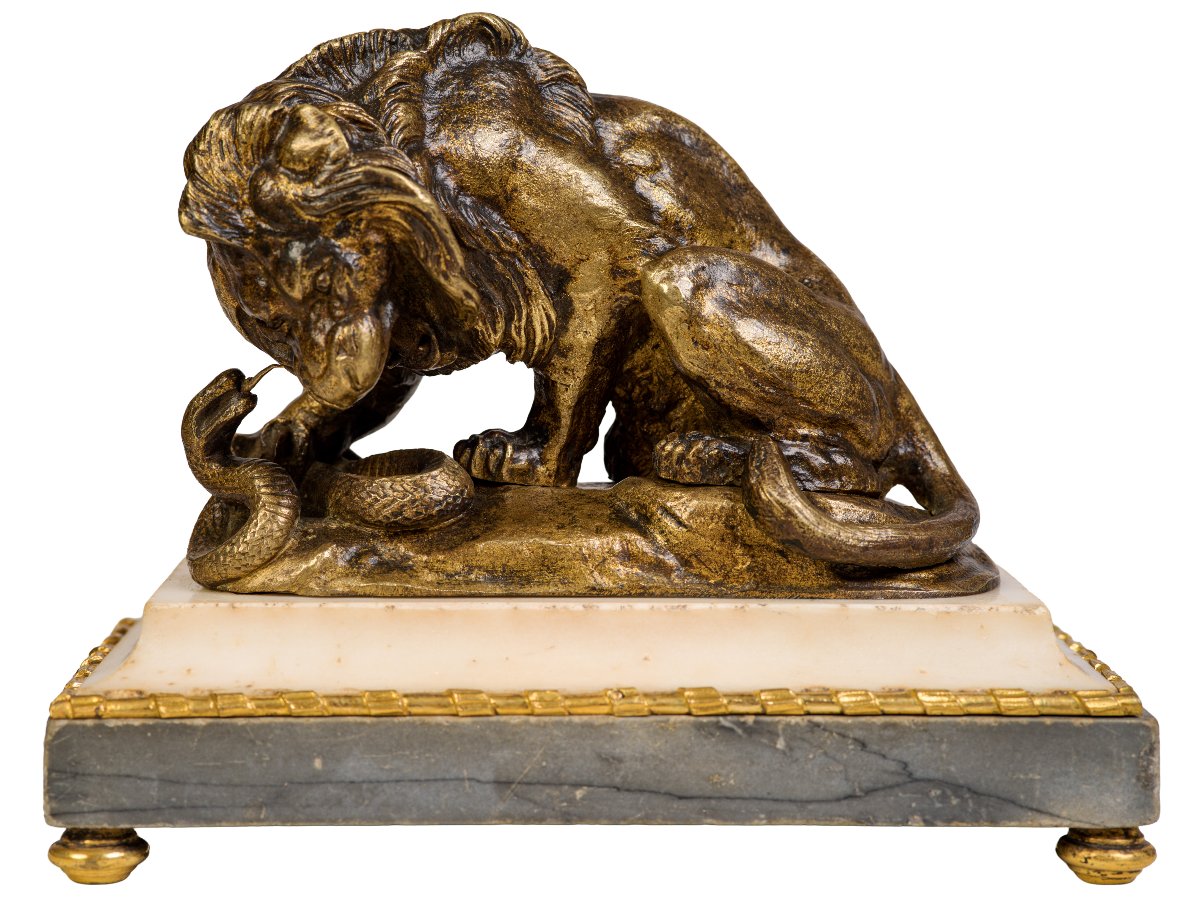 Pair Of Bronze Lions    Early 19th Century-photo-1
