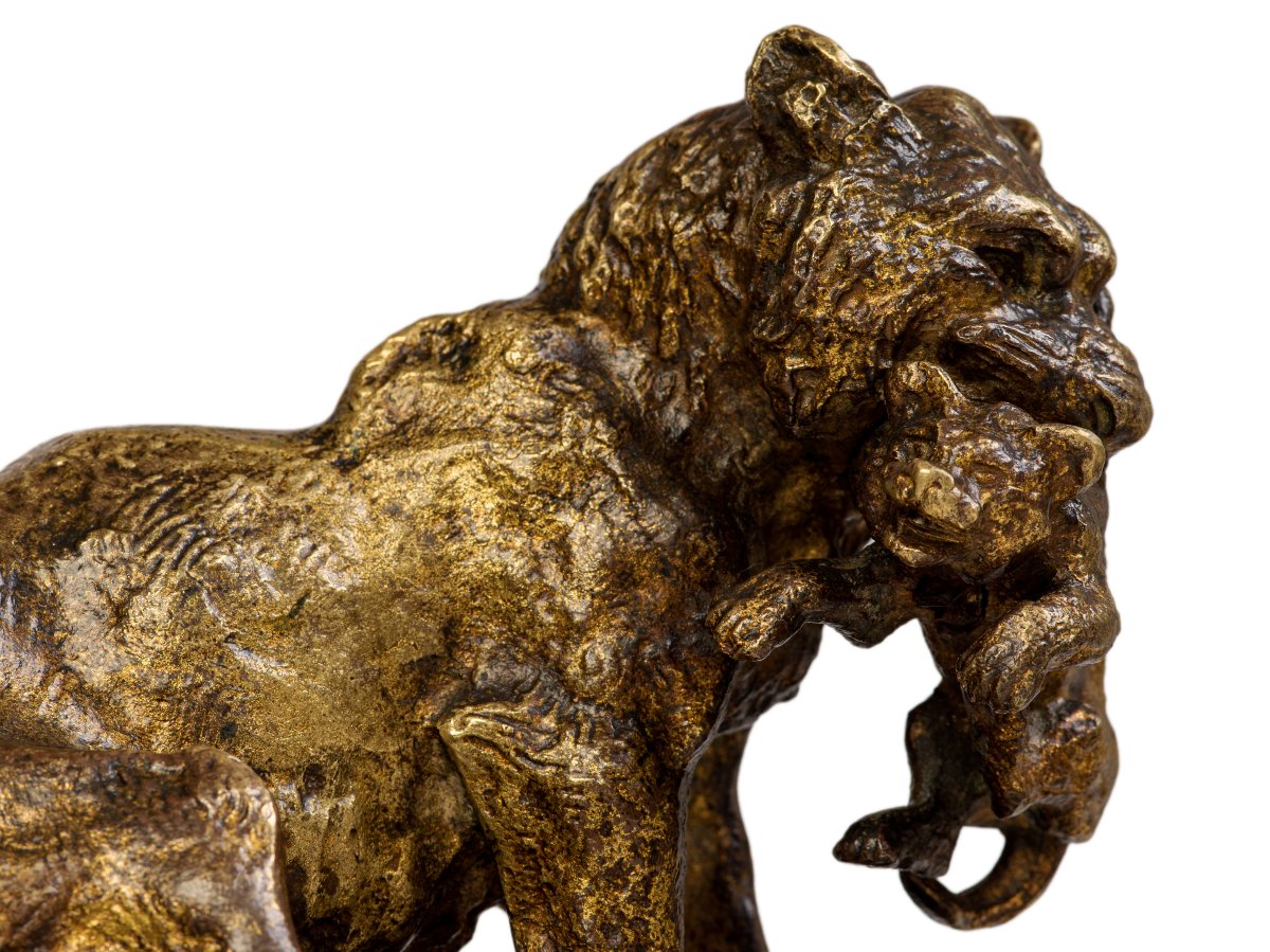 Pair Of Bronze Lions    Early 19th Century-photo-5