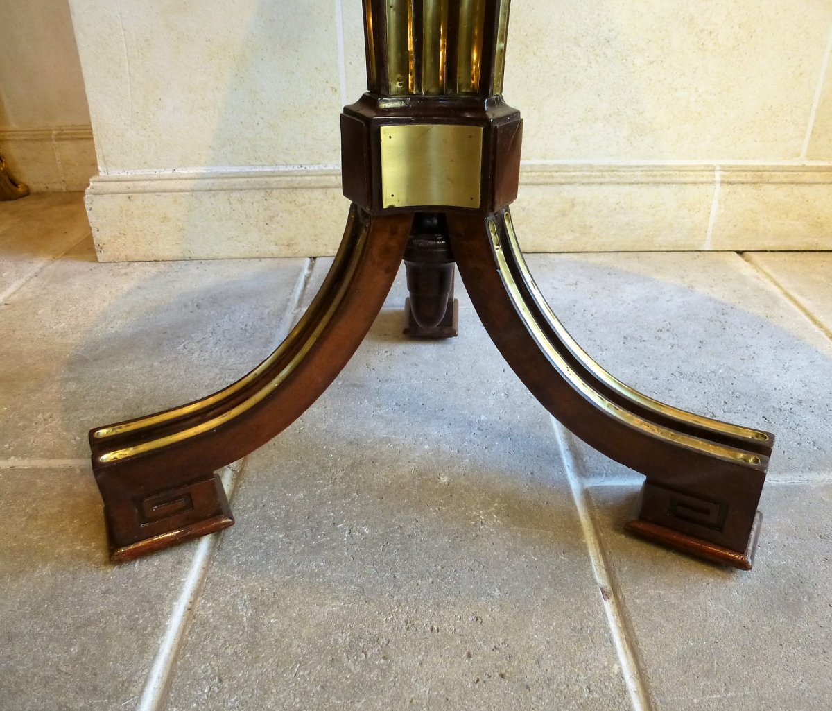 Tripod Pedestal Table Beginning Of XIXth Century-photo-4