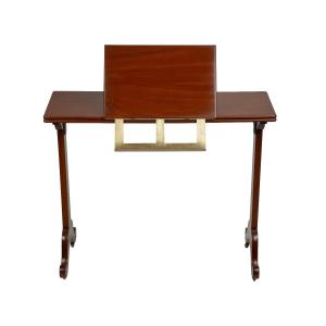 Table liseuse en acajou   Fin du XVIIIe siècle