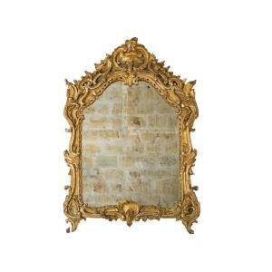 Miroir en bois doré Epoque Louis XV