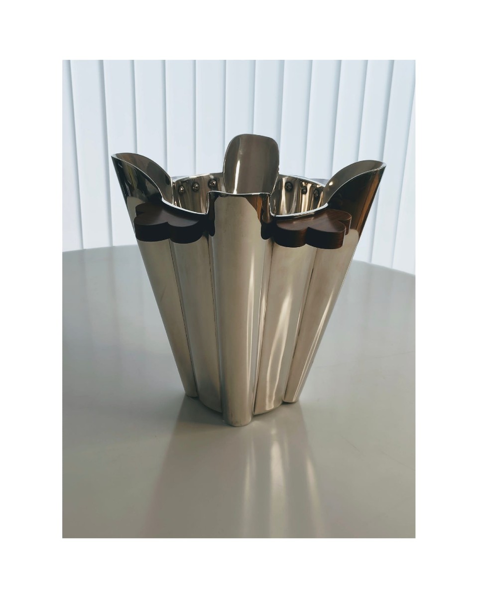 Borek Sípek - Seau a champagne modèle  Camille en metal argenté de 1991 collection Follies