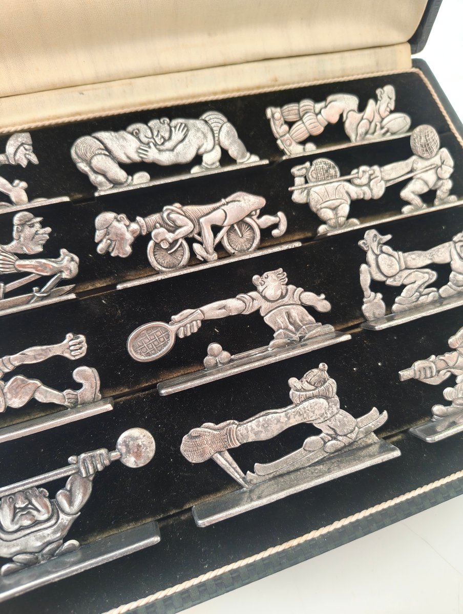 12 porte couteaux art deco , theme - le sport -photo-1