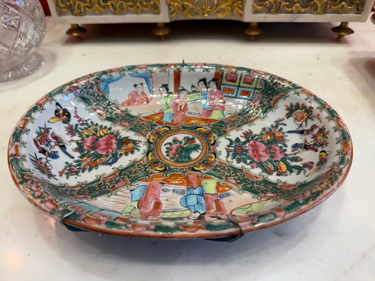 Plat ovale ,canton, Chine,  XIXème 