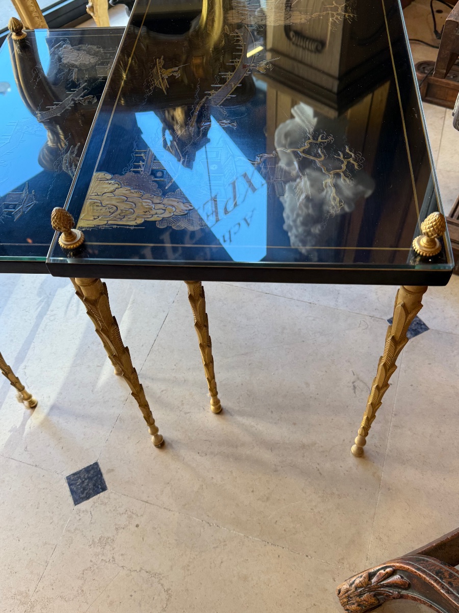 Maison Bagues, Set Of Three Nesting Tables, Asian Motif, 20th Century -photo-2