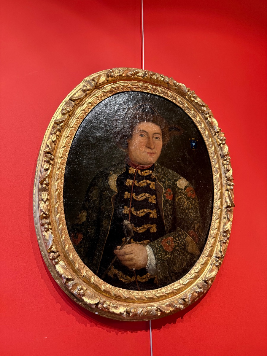 Oval Portrait, Oil On Canvas, Man In Ceremonial Attire, 18th Century.