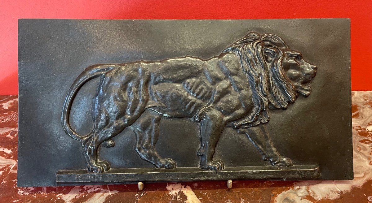Lion Bas-relief Bronze - Bennes