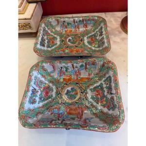 Pair Of Rectangular Canton Porcelain Dishes – China, Late 19th Century