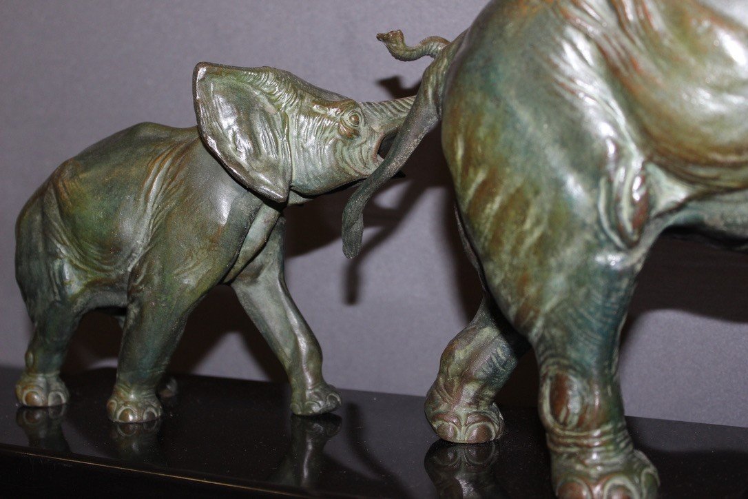 Spelter Sculpture Representing A Group Of Elephants By Irénée Rochard Circa 1930-photo-6