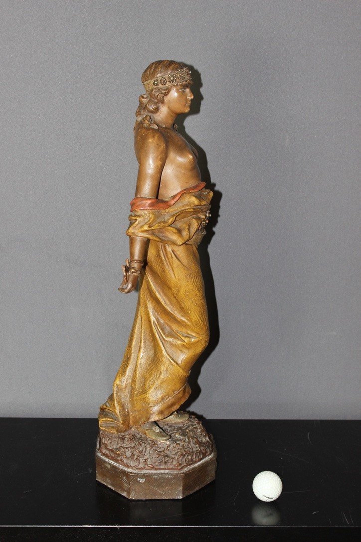 Terre cuite polychrome titrée "Judith " par Goldscheider vers 1900-photo-6