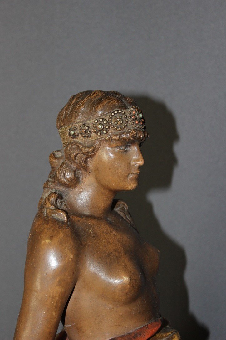 Terre cuite polychrome titrée "Judith " par Goldscheider vers 1900-photo-7