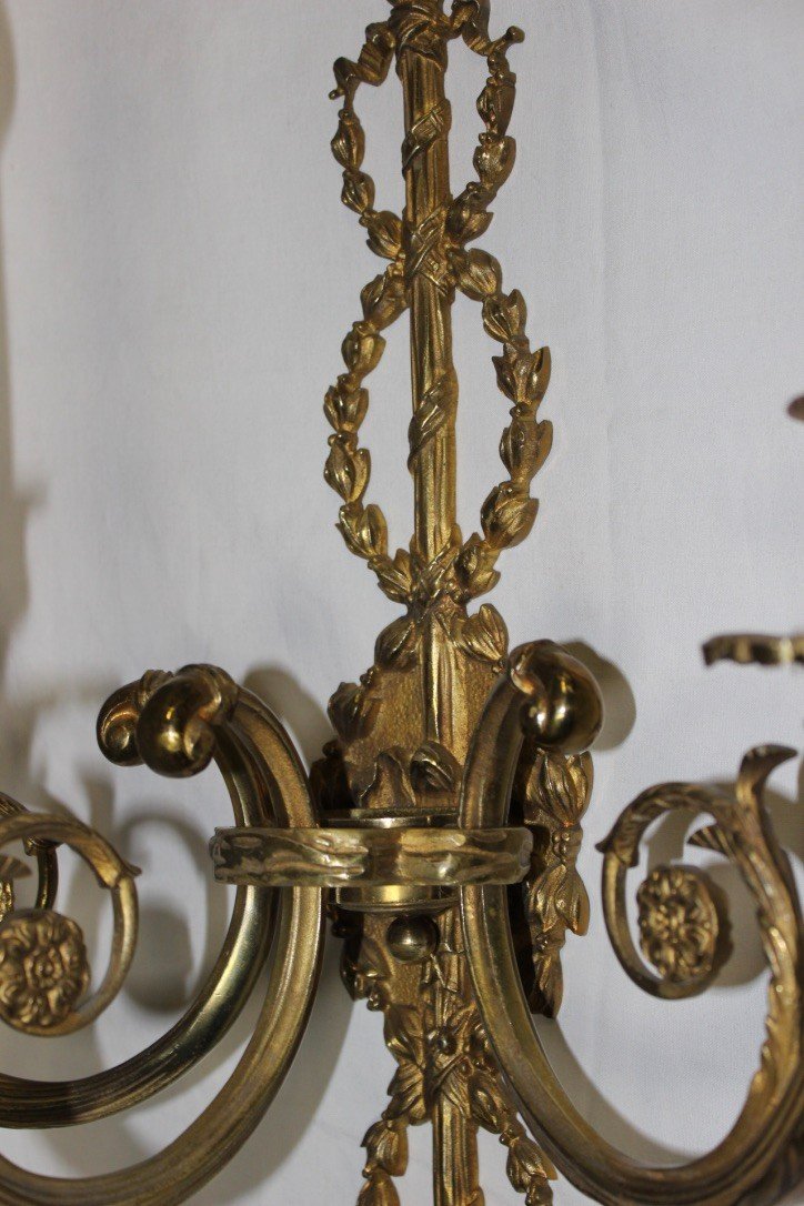 Important Pair Of Louis XVI Style Sconces In Bronze-photo-1