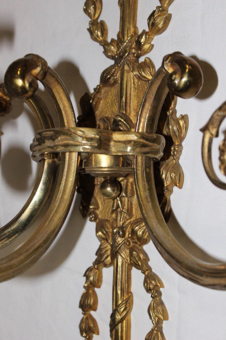 Important Pair Of Louis XVI Style Sconces In Bronze-photo-5