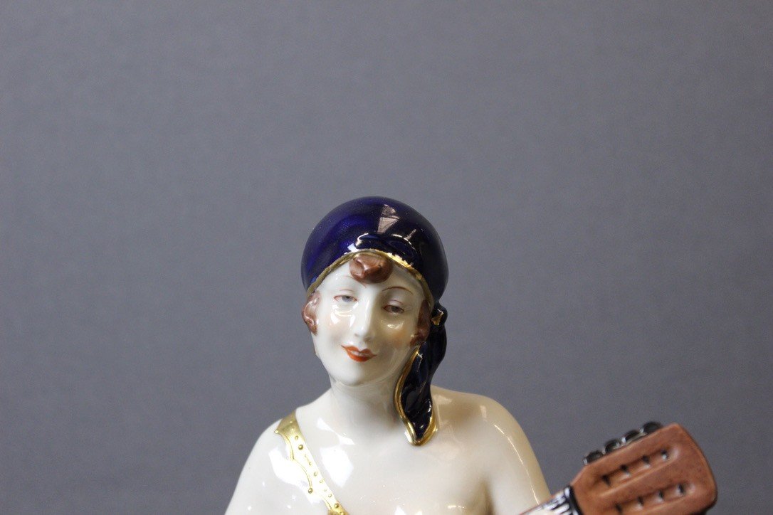 Joueuse De Mandoline d'époque Art Déco En Porcelaine Par Royal Dux -photo-5