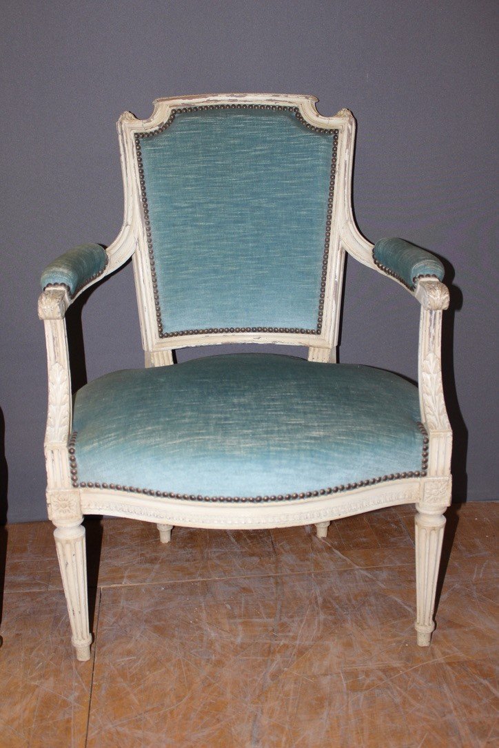 Paire De Fauteuils De Style Louis XVI En Noyer Laqué Blanc Vers 1900-photo-2