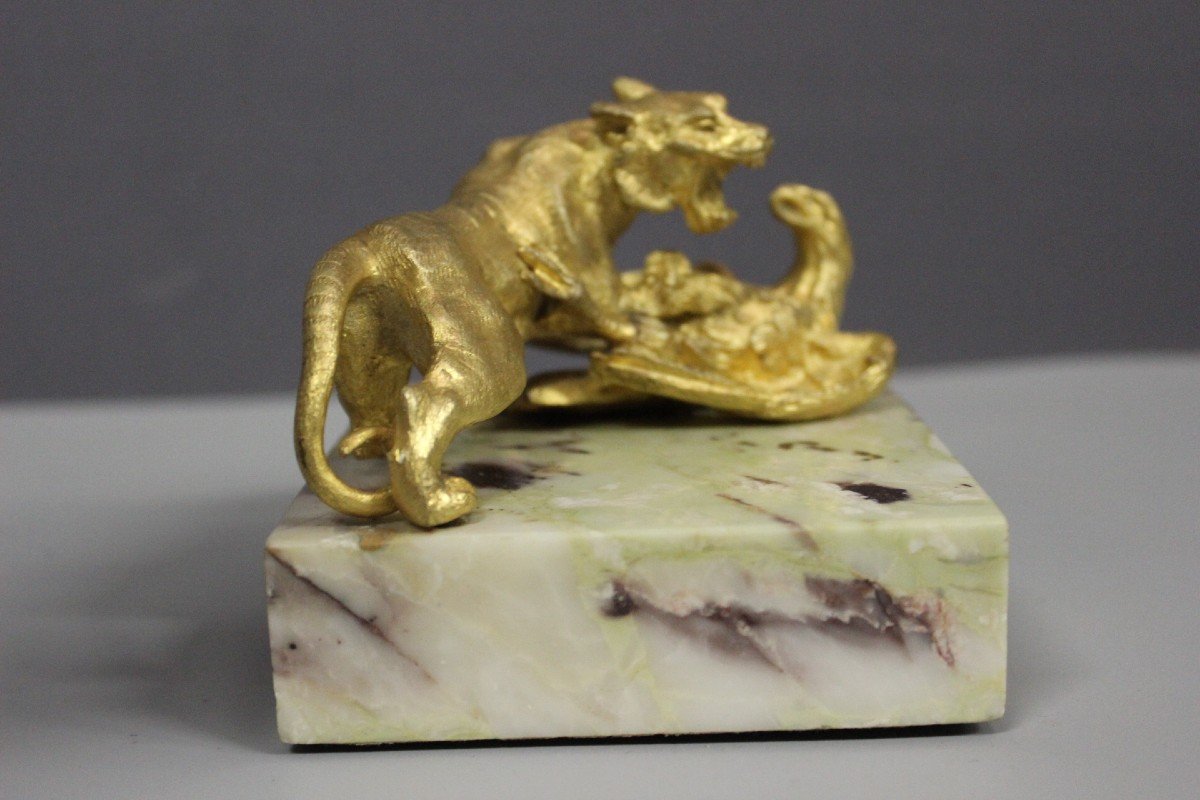 Gilded Bronze, Tiger Attacking An Eagle Circa 1900-photo-1