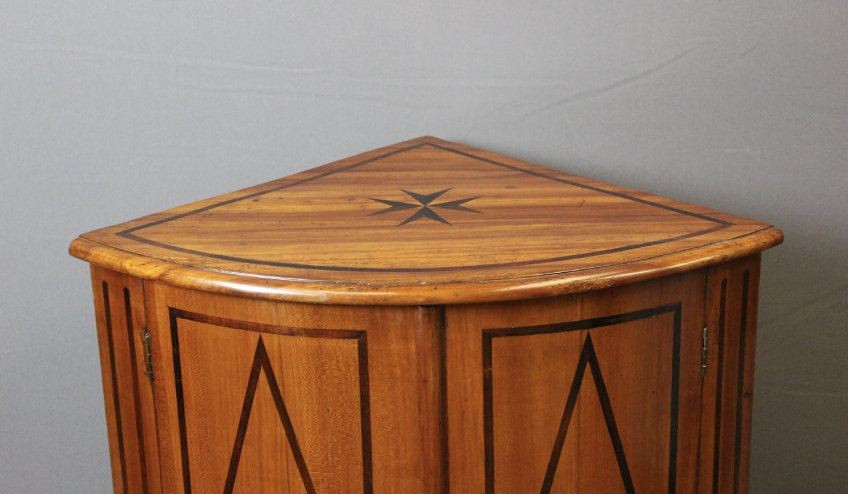 Louis XV Corner Cupboard With Maltese Cross 18th Century-photo-2