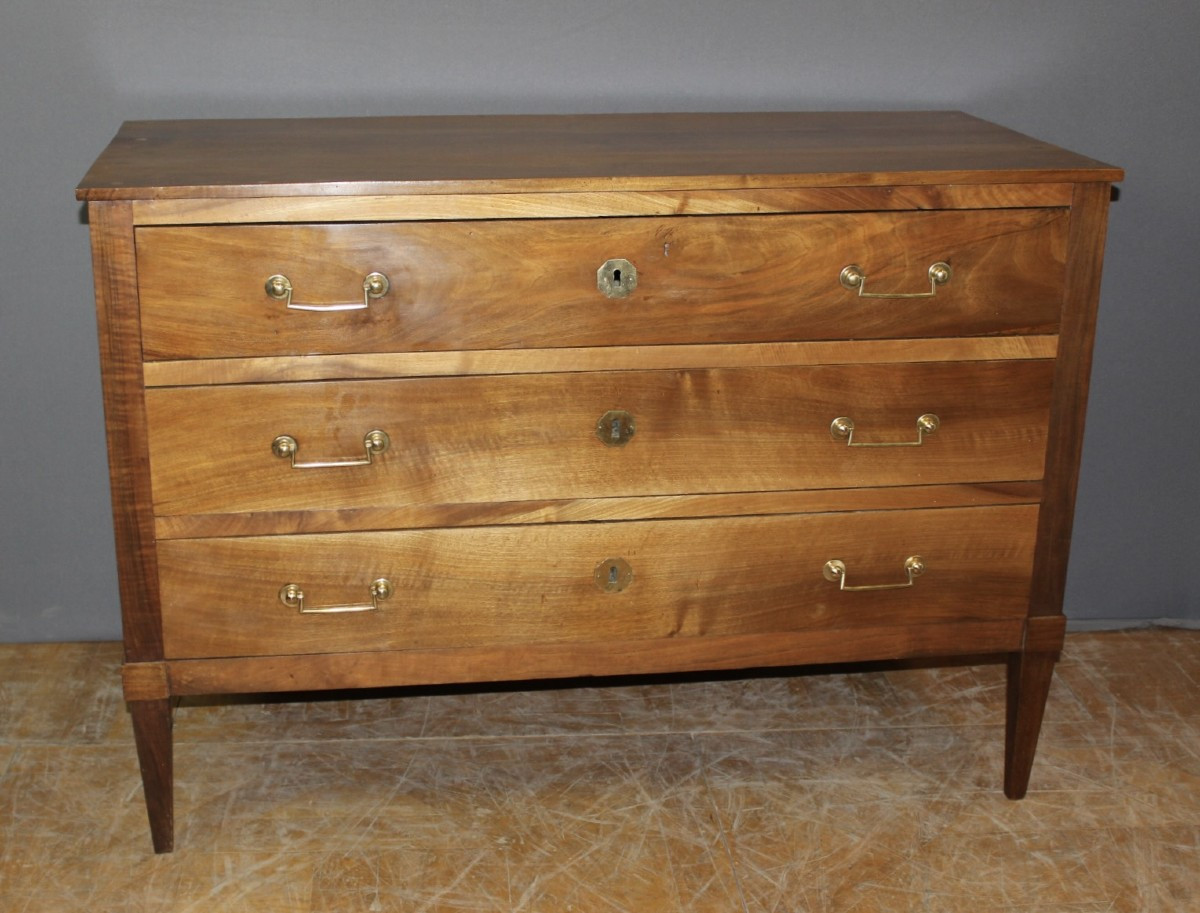 Directory Chest Of Drawers In Walnut, Early 19th Century