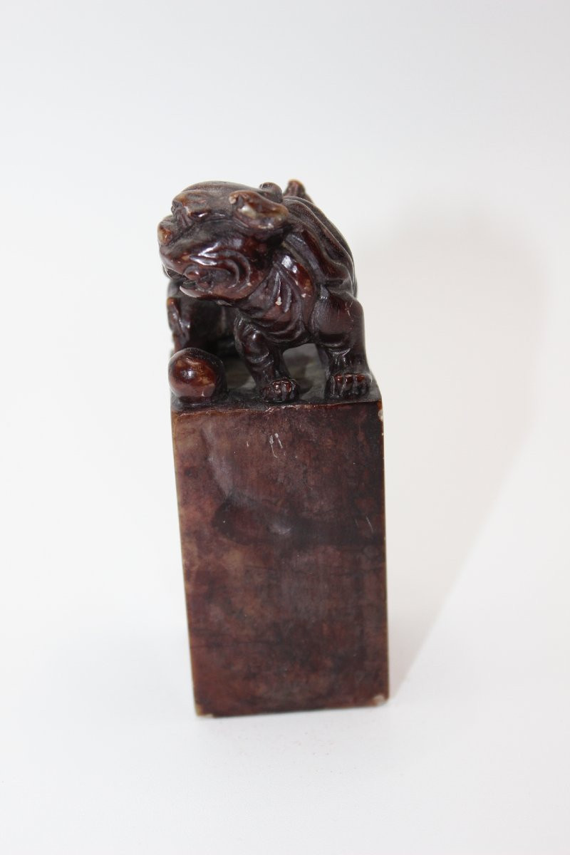 Chinese Stamp Depicting Two Dogs Circa 1900-photo-2