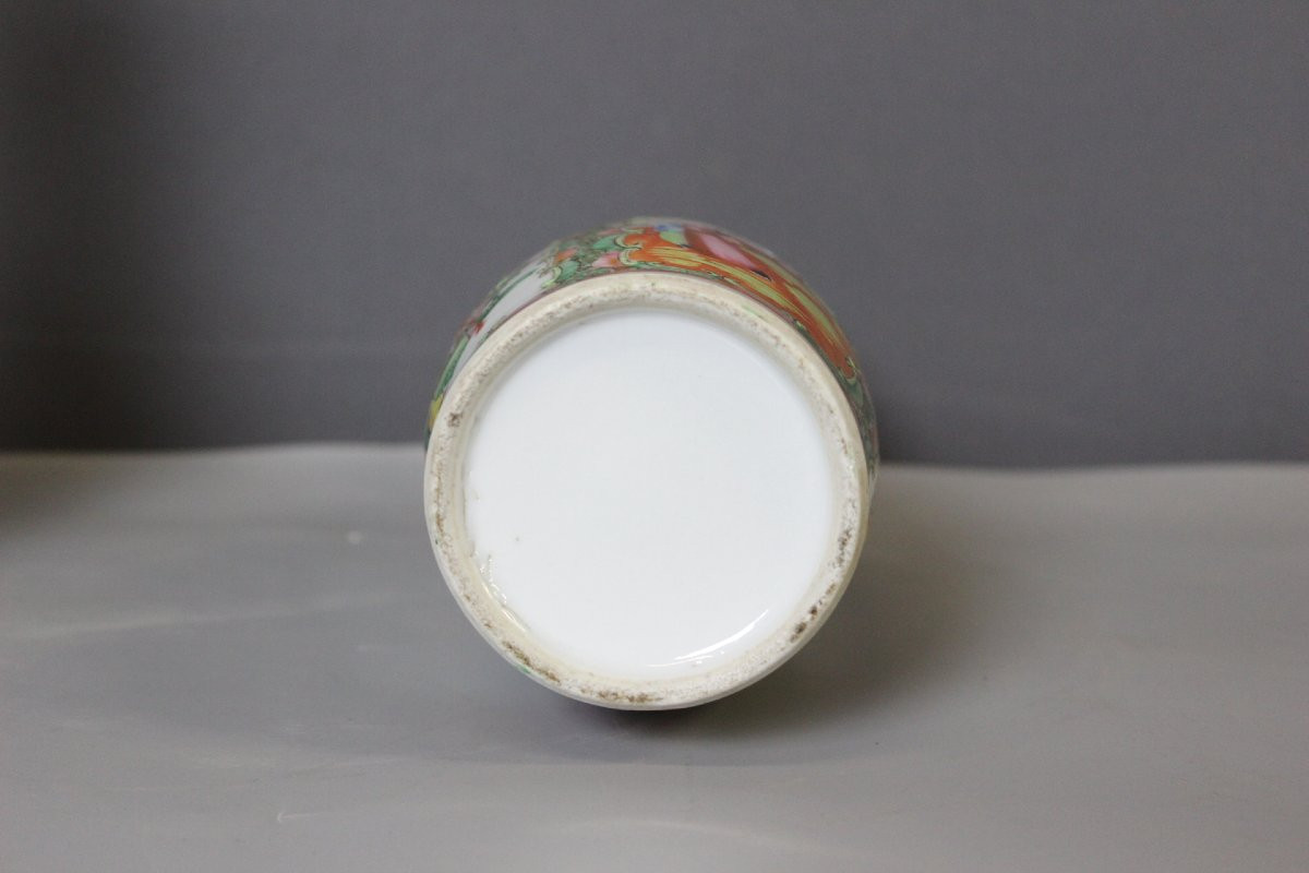 Pair Of Canton Porcelain Vases, China Circa 1900-photo-4