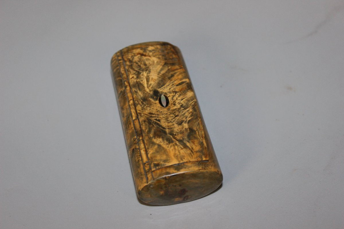 Burr Walnut And Horn Snuffbox Circa 1880-photo-1