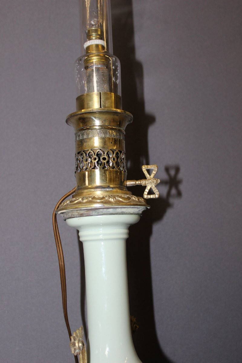 Pair Of Porcelain And Bronze Oil Lamps From The Late 19th Century-photo-3