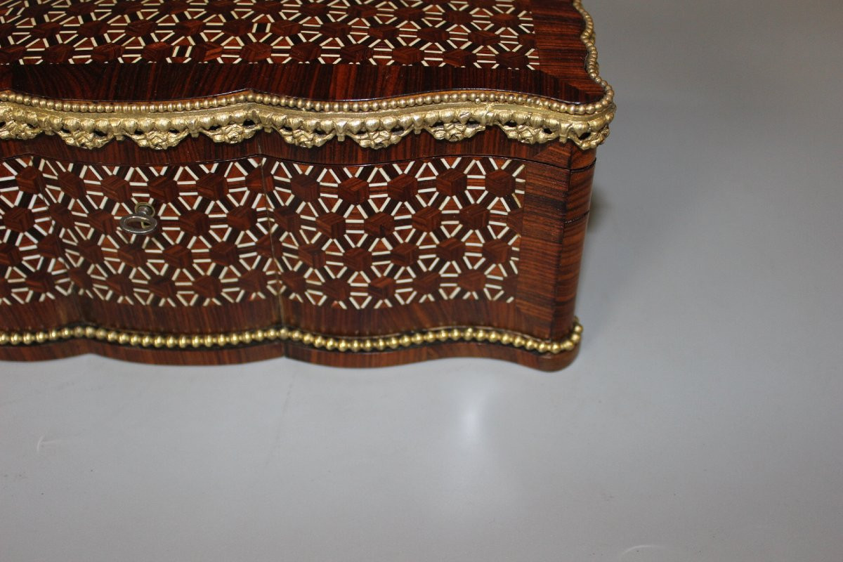 Coffret Napoléon III en palissandre et bronze vers 1880-photo-4