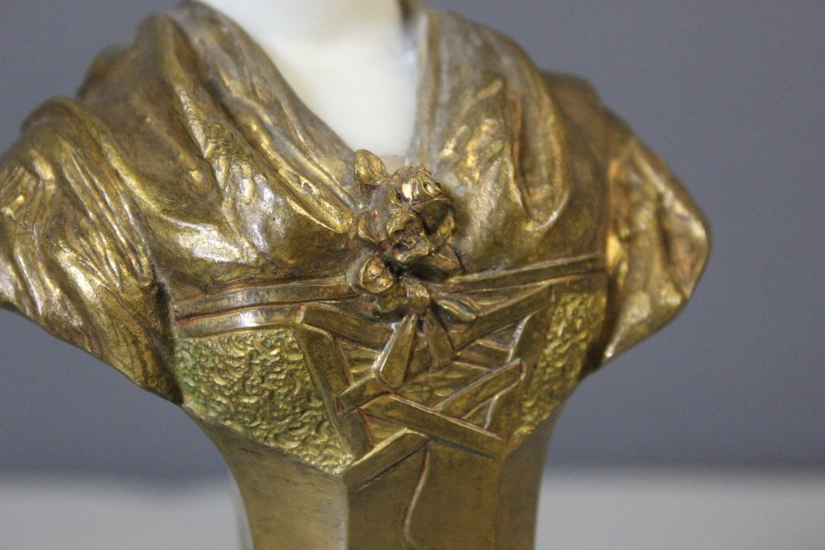 Bust Of A Young Woman In Bronze And Marble By Vordormayer-photo-7