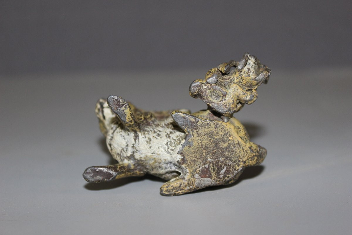 Régule de Vienne figurant un lapin vers 1900-photo-1