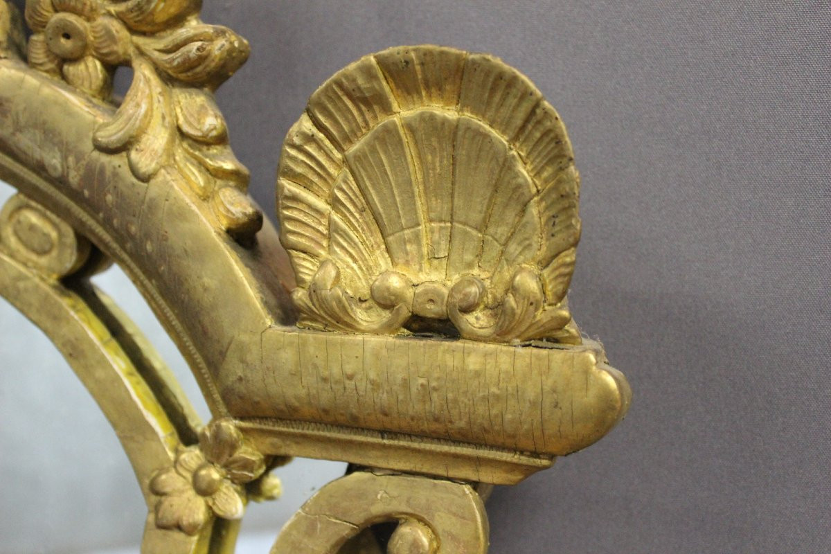 Miroir Régence à Parecloses en bois sculpté et doré XVIIIe -photo-5