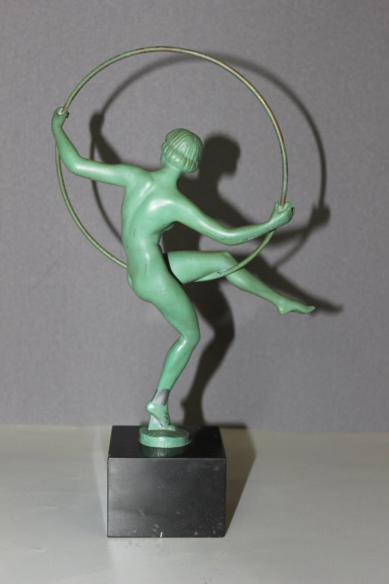 Danseuse au cerceau , fonte d'Art , par Briand vers 1930-photo-3