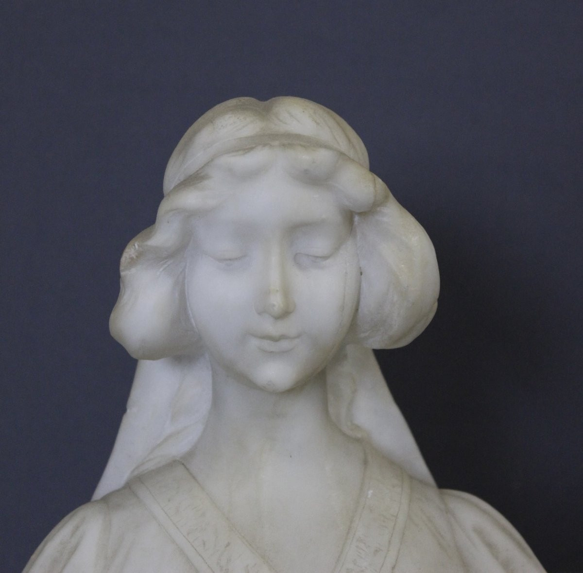 Buste de Jeune Femme art Nouveau en Albâtre vers 1900-photo-2