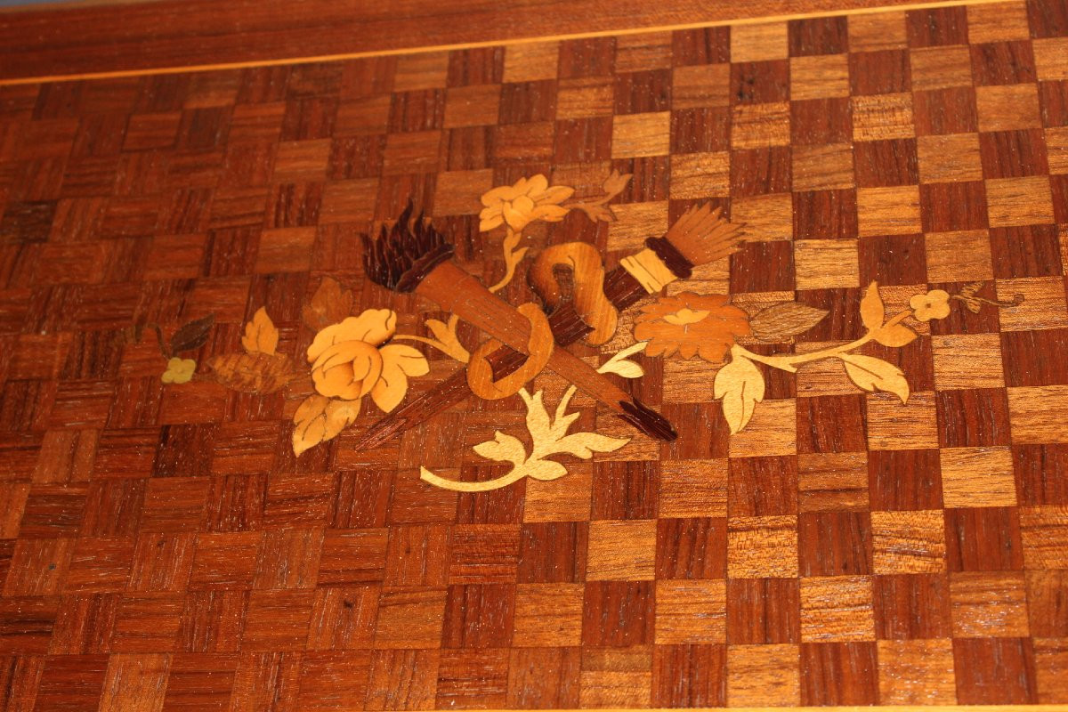 Suite de Quatre Tables Gigognes en Marqueterie de Fleurs vers 1900-photo-6