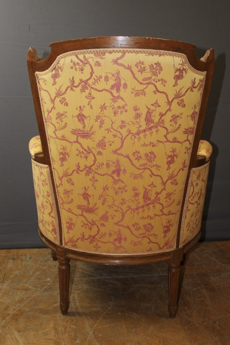 Pair Of Louis XVI Bergère Armchairs In Late 18th-century Walnut-photo-4