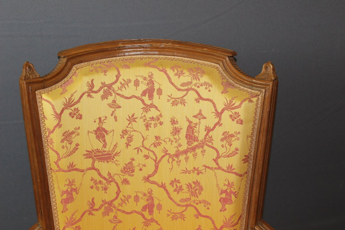 Pair Of Louis XVI Bergère Armchairs In Late 18th-century Walnut-photo-3
