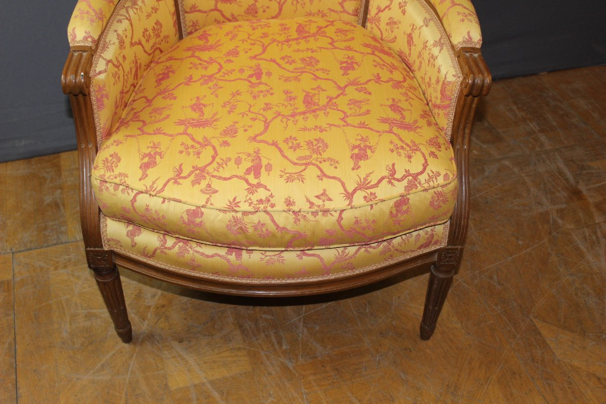 Pair Of Louis XVI Bergère Armchairs In Late 18th-century Walnut-photo-4