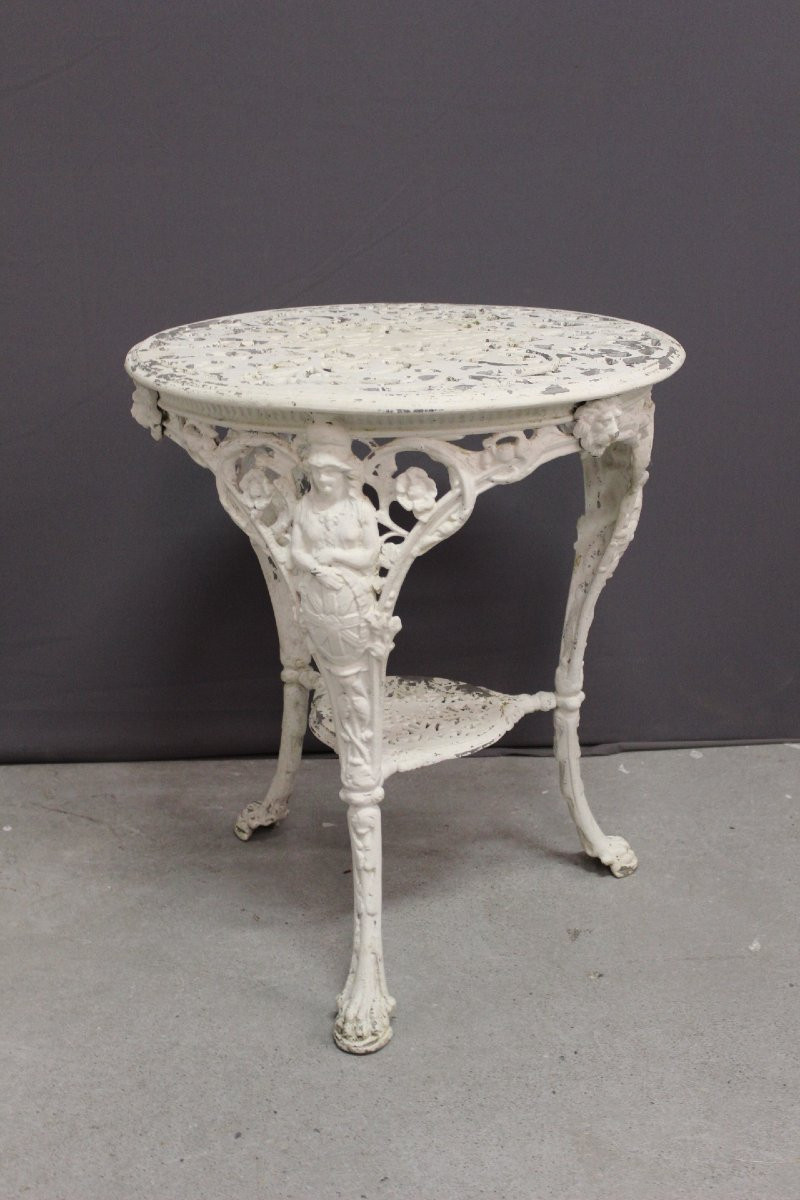 Salon de jardin en fonte à décor de femmes XXe-photo-2