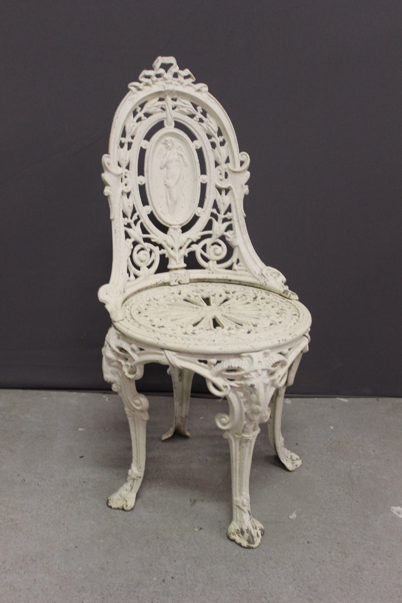 Salon de jardin en fonte à décor de femmes XXe-photo-3