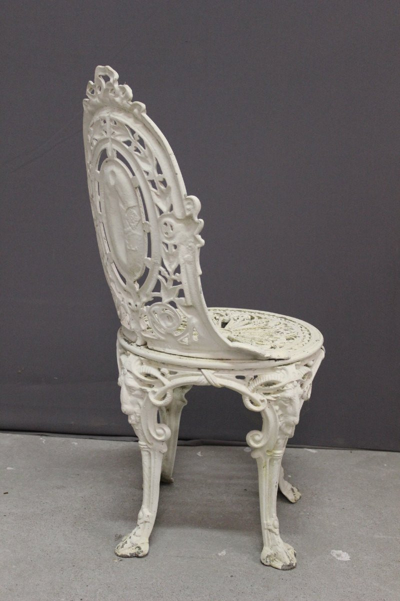Salon de jardin en fonte à décor de femmes XXe-photo-7