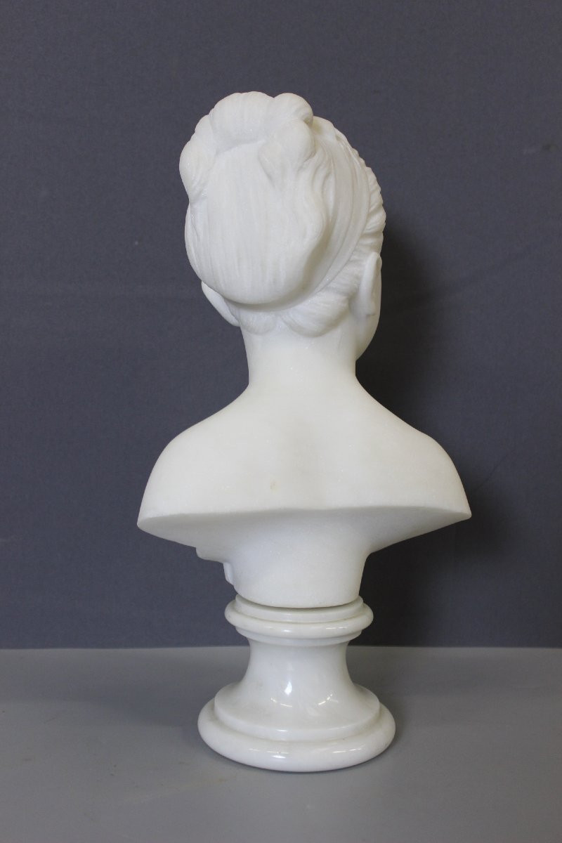 Buste de jeune Femme , Marie Louise Brongniart , en Marbre de Carrare vers 1900-photo-1