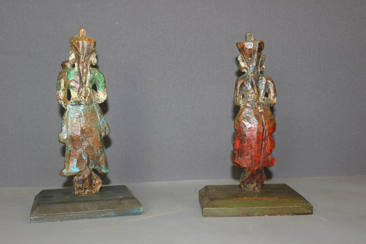 Paire de Sculptures en Bois Polychrome , Inde du Nord XIX-photo-4