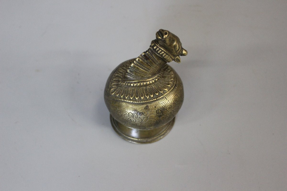 Tête de Vache Sacrée en Bronze , Inde fin XVIIIe-photo-1