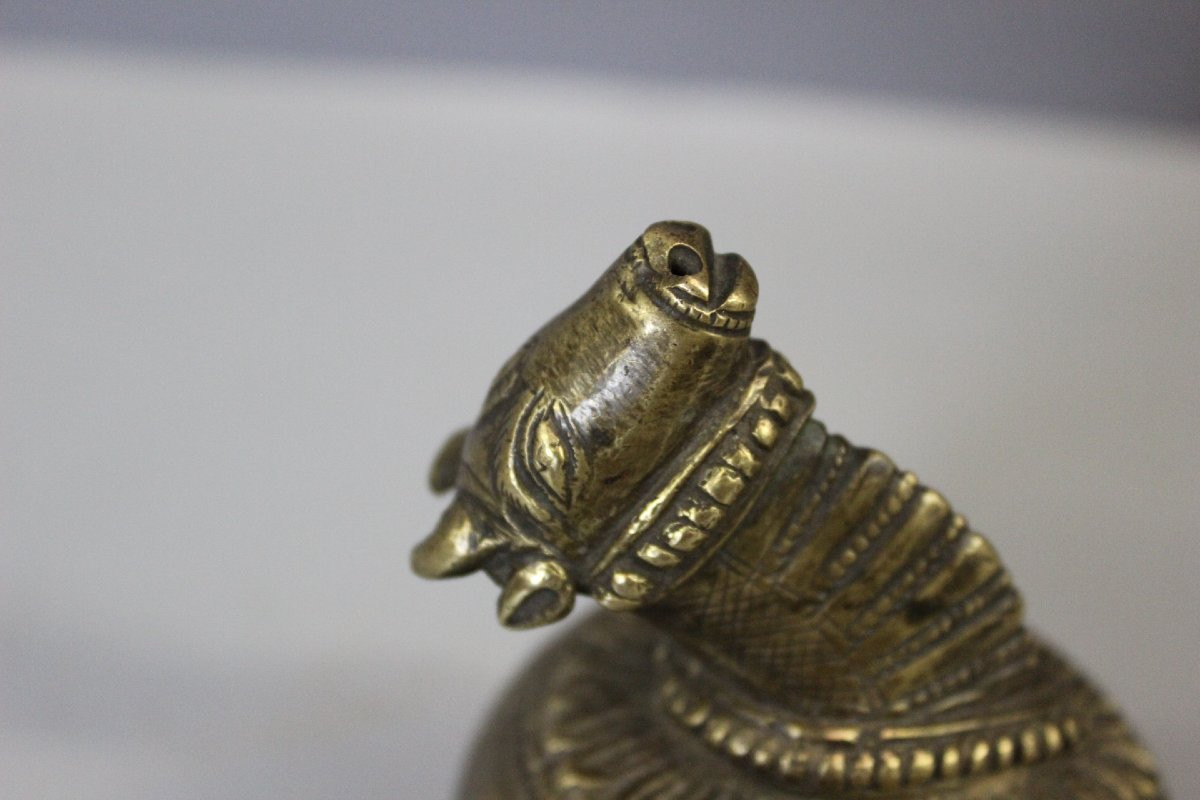 Tête de Vache Sacrée en Bronze , Inde fin XVIIIe-photo-7