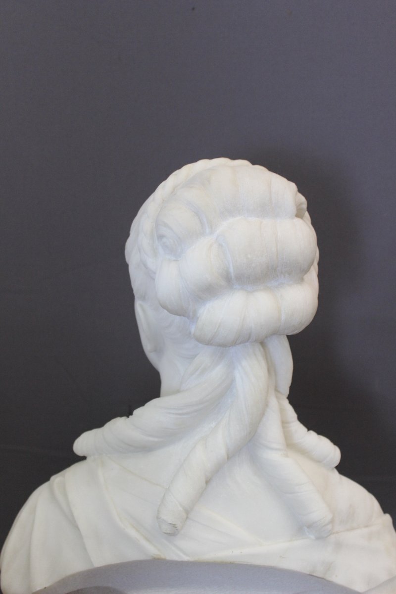 Important Buste de Femme en marbre de Carrare par HF Iselin XIX-photo-4