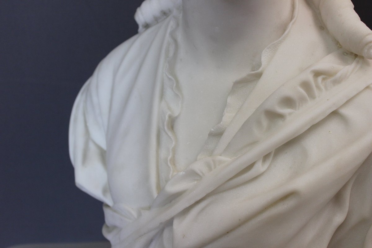 Important Buste de Femme en marbre de Carrare par HF Iselin XIX-photo-7